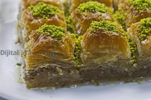BAHÇELİEVLER EV YAPIMI BAKLAVA SATIŞLARI