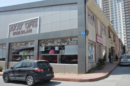  Bahçeşehir Mobilyacılar Çarşısı Akay Ofis Mobilyaları