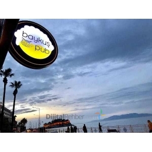 Baykuş Pub Kuşadası