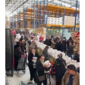 İstanbul Ucuzluk Pazarı Kuşadası 