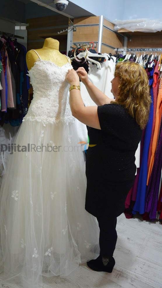 ÜLKÜ GELİNLİK MODA EVİ KUŞADASI