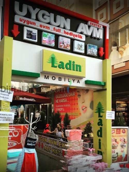 UYGUN AVM AVCILAR İSTANBUL