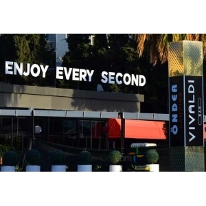 VİVALDİ CAFE BAR KUŞADASI